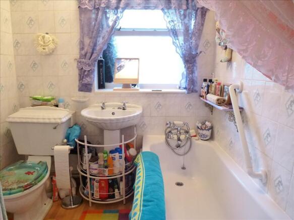 Photo 11