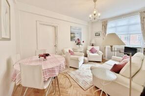 215, Latymer Court, Hammersmith Road, London W6 7JY