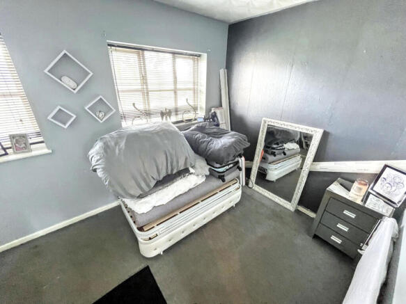 2 bed Semi-Detached for sale Image 6