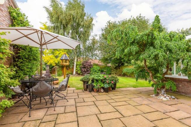 2 Lawson Court, Dunholme, LN2 3UQ-13.jpg
