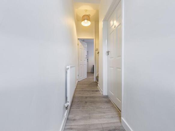 4 bed Terraced for sale Image 9