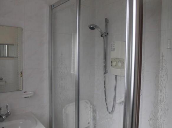 Family Shower  Room