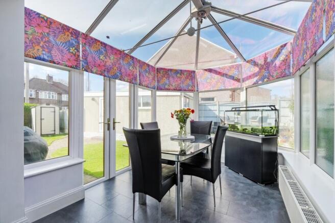 3 bed Semi-Detached for sale Image 12