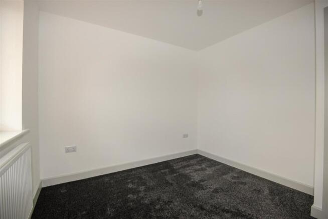 Bedroom2 2.jpg
