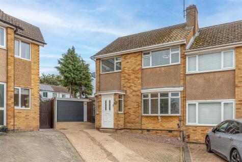 St. Albans Close, Kettering