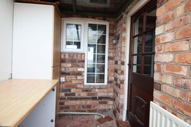 REAR PORCH 2