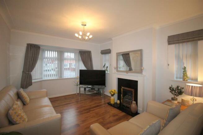 Mayfield Road, 12 Lounge.JPG