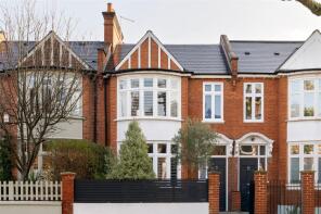 76, Highlever Road, London W10 6PN