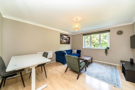 Bernard Ashley Drive, Charlton