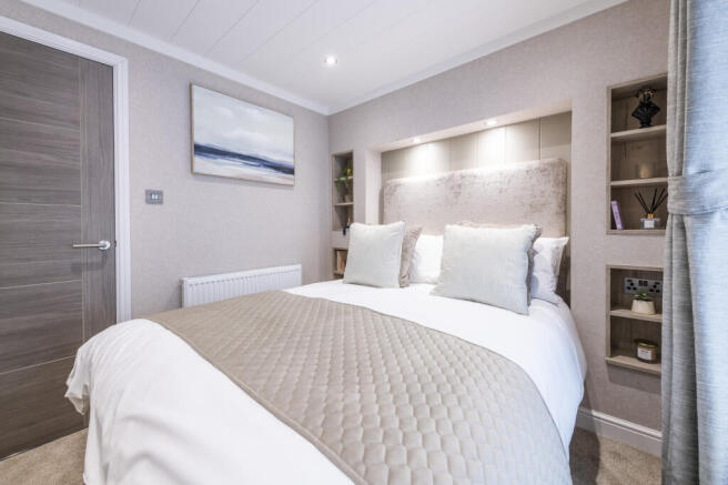 2 bed Park Home for sale Image 11