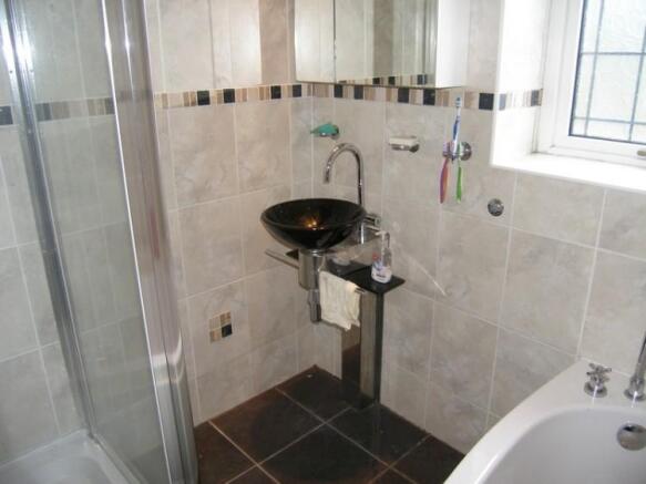 Photo 11