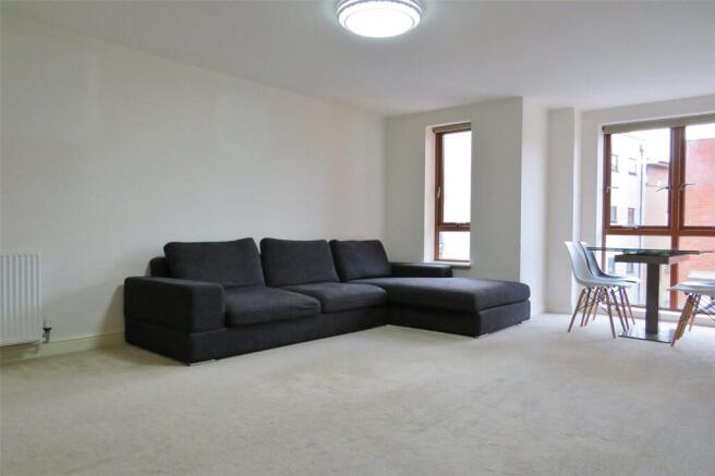 Photo 03
