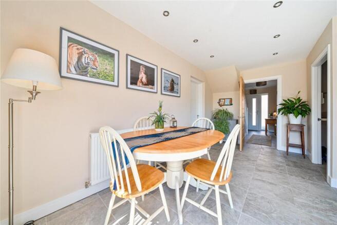 3 bed Detached for sale Image 8