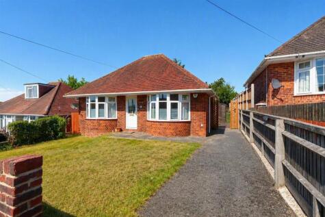 New Drive, High Wycombe, Buckinghamshire, HP13