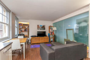121-123, Charterhouse Street, London EC1M 6AA