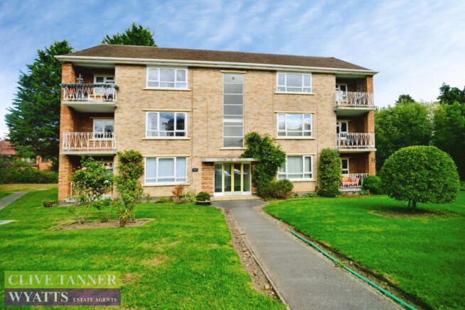 Flat 3, Angelo House