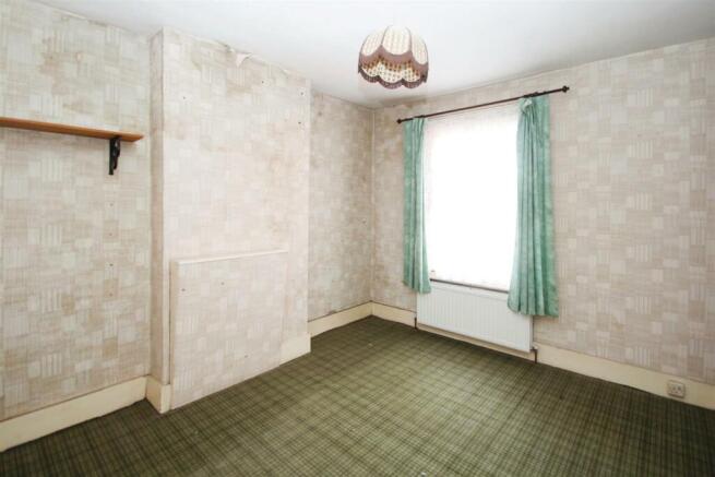 Bedroom 202.JPG