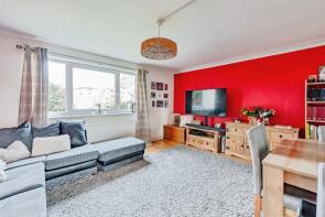 22, Ridgeway Court, Redhill RH1 6PG