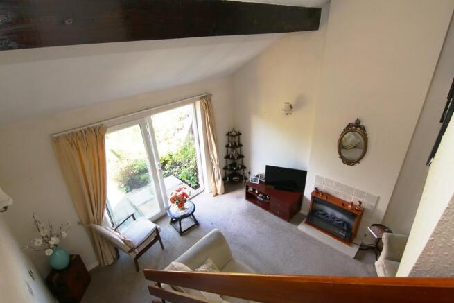 Living Room to Fi...