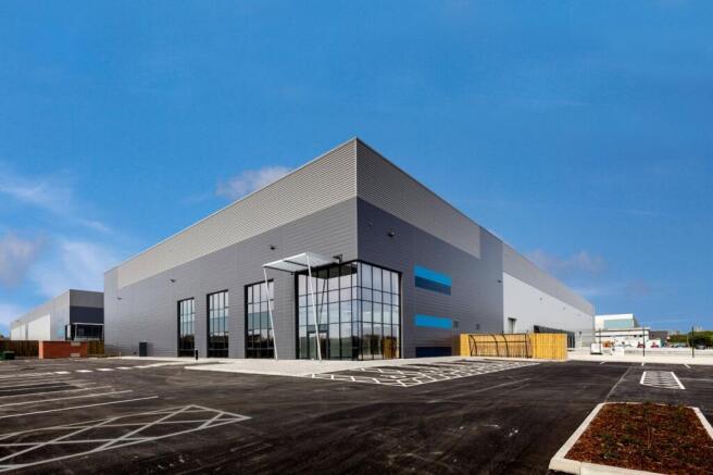 01_cover_building_exterior.jpg
