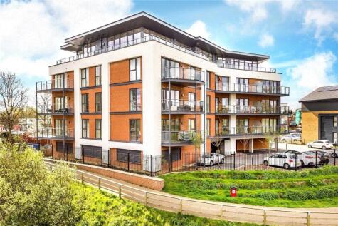 Sycamore Avenue, Woking, Surrey, GU22