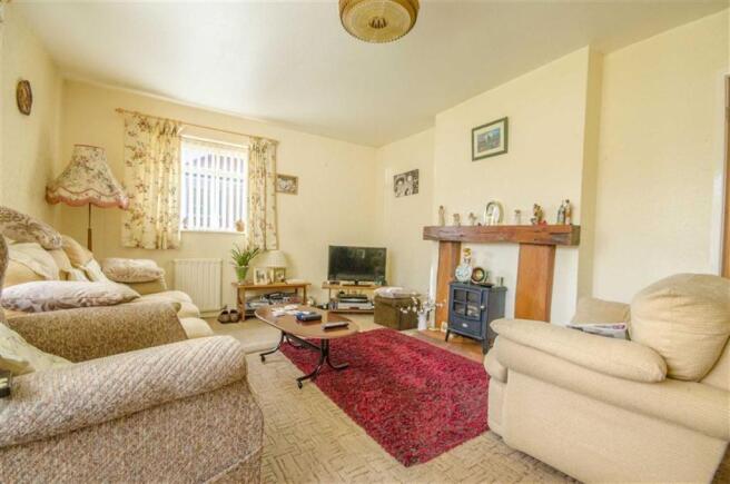 SPACIOUS LOUNGE