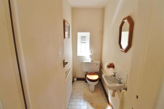 CLOAKROOM