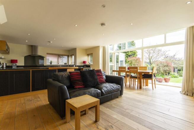 Kitchen/Diner/Family Room
