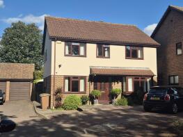 18, Oaklands Way, Wallington SM6 9RR