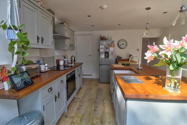 Kitchen Diner 3