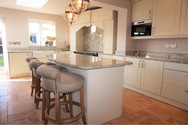 Kitchen / Breakfast