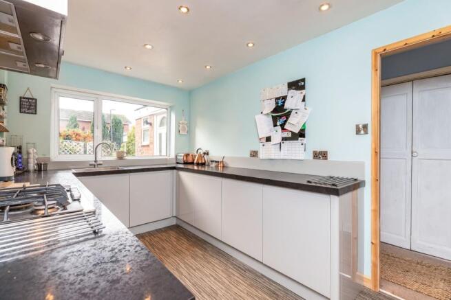 Kitchen 3