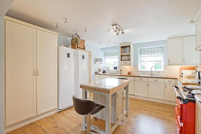 4 bed Character Property for sale Image 6