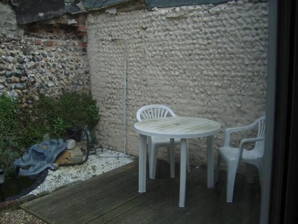 Garden (2)