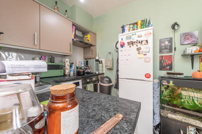 1 bed Flat for sale Image 8