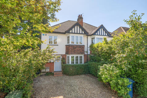 Meadow Road, Pinner, HA5