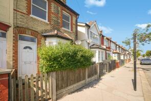 76a, Sutherland Road, Croydon CR0 3QJ