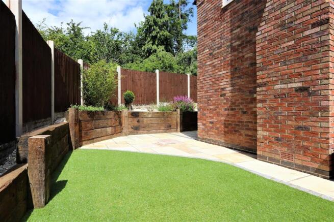 LOW MAINTENANCE REAR GARDEN