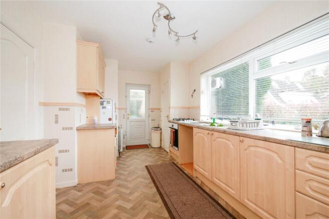 Westleigh Road, Shipley, West Yorkshire, BD17 photo 4