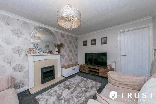 2 bed Terraced for sale Image 8