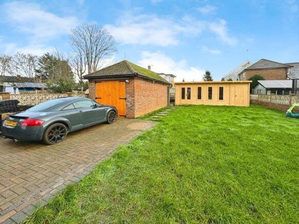 0b280794-image00032