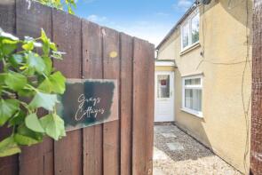 1, Grays Cottages, Colchester CO1 2TU