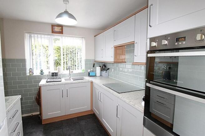 3 bed Detached for sale Image 10