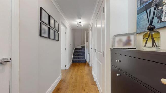 Clarence Crescent, Clydebank photo 4