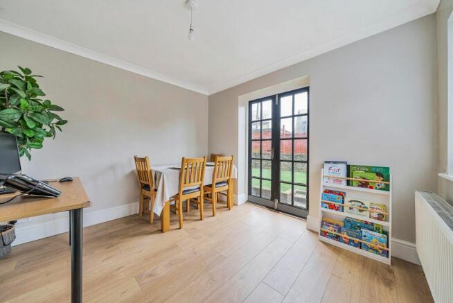 Dining Room (1)