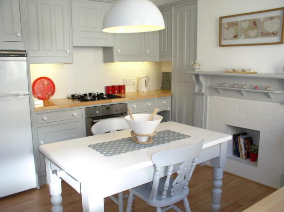 Photo 11