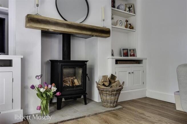 7 Log Burner.jpg