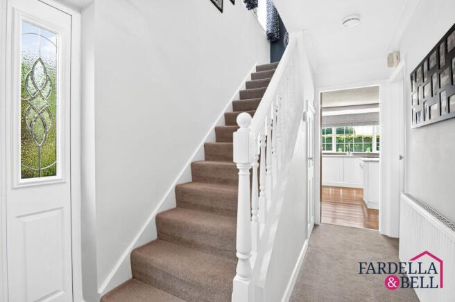 4 bed Detached for sale Image 7