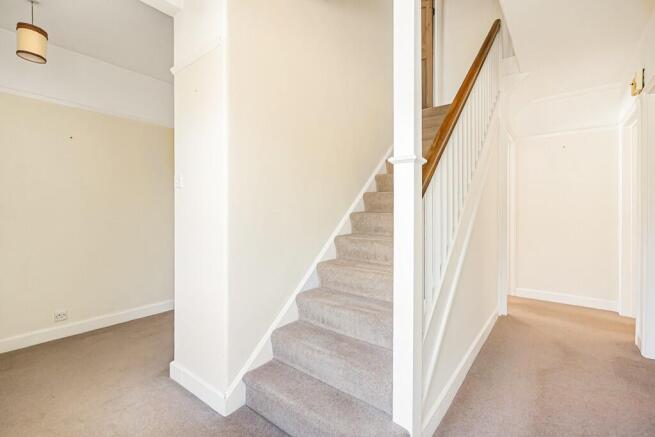 Westfield Road, Hertford, Hertfordshire, SG14 photo 4