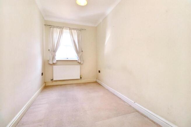 2 bed Apartment for sale Image 9